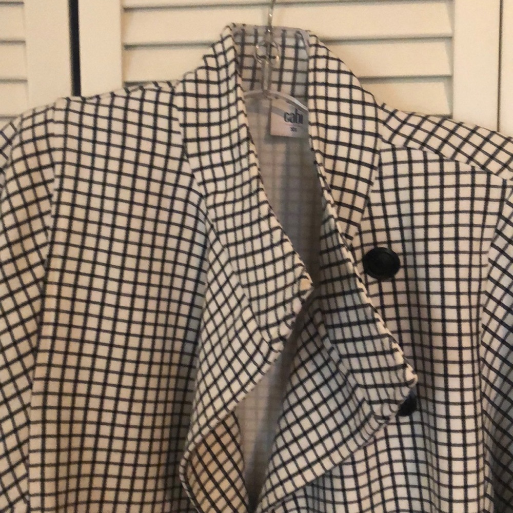 Cropped jacket - Picture 2 of 3